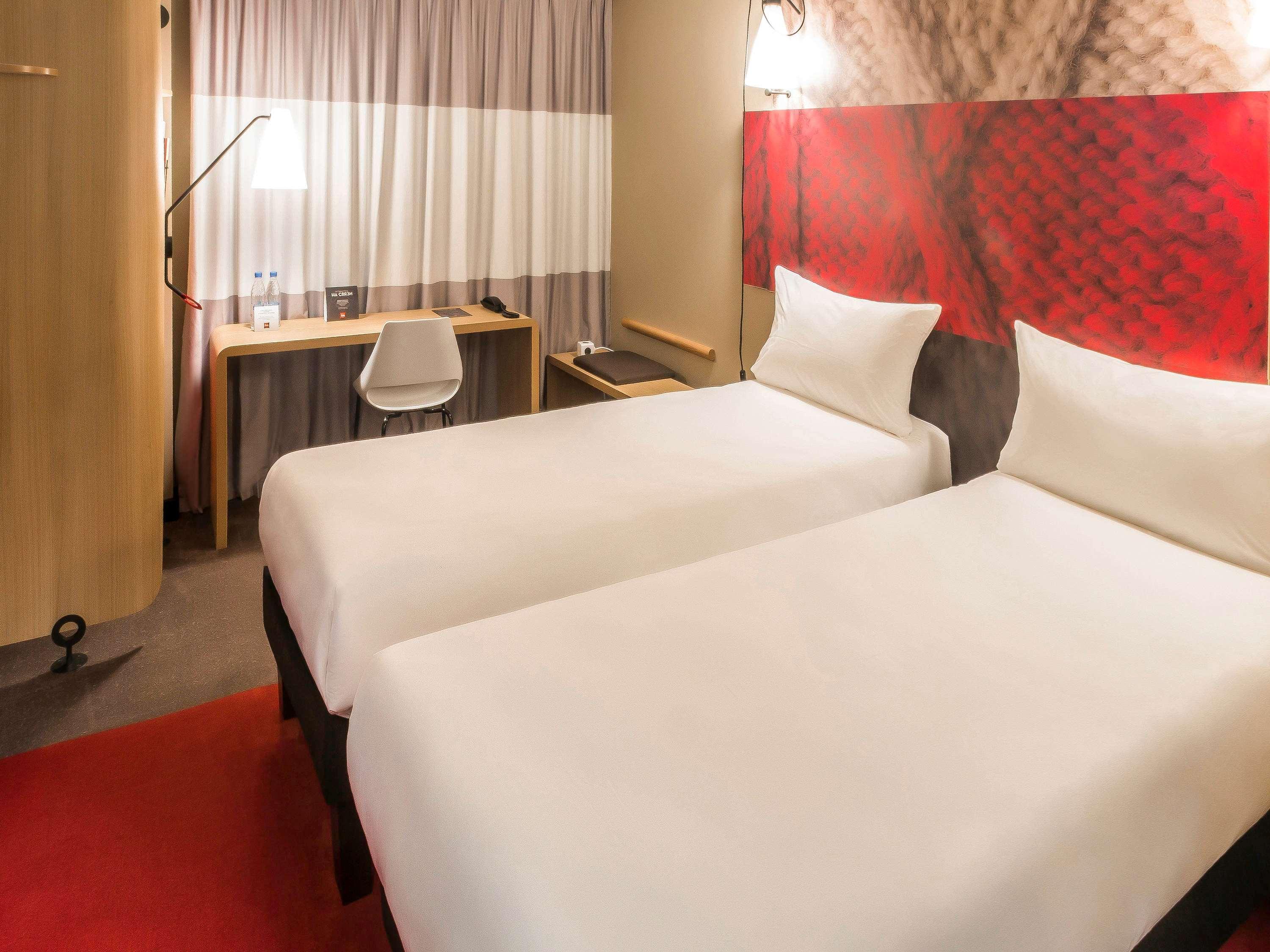 Ibis Hotel Koeln Am Dom Bagian luar foto
