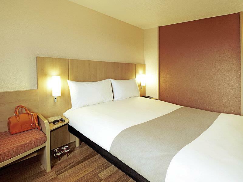 Ibis Hotel Koeln Am Dom Bagian luar foto